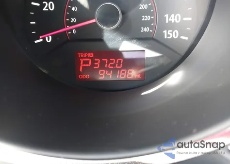 2011 Kia Sorento Lx z USA, uszkodzony, nr VIN 5XYKT3A15BG135707